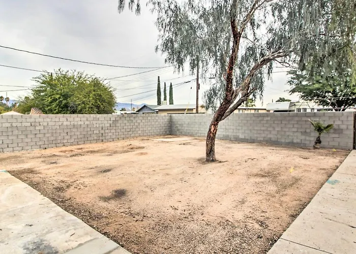 Holiday home Charming ~ 7 Mi To Downtown Tucson! *